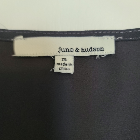 june & hudson Front Wrapped Camisole - Picture 3 of 5